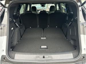 Peugeot 5008 GT Plug-In Hybrid 195 e-DSC7 Anhängerkupplung