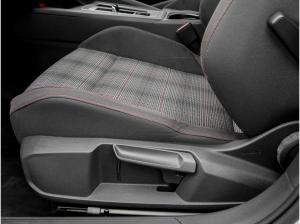 Volkswagen Golf VIII GTI 2.0 TSI ACC KAMERA LED PLUS NAVI APP-CONNECT