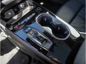 Audi A6 Avant e-hybrid quattro