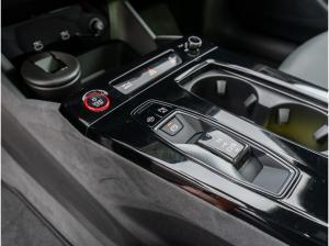 Audi A6 e-tron A6 Avant e-tron S line  !0,25%! NAVI MATRIX PANO B&O HUD