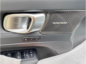 Volvo EX40 Single Motor Extended Range PLUS - BLACK EDITION - Inkl Anhängerkupplung! - Sofort lieferbar!