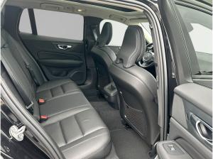 Volvo V60 B4 Benzin Plus Dark 20'' AHK Panorama 360 Kamera HUD LED ACC DAB Harman Kardon *Vorführwagen Sondera