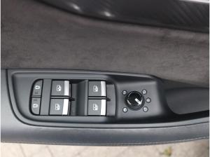 Audi RS Q8 quattro PANO+KERAMIK+AHK+HEADUP+ACC+MATRIX