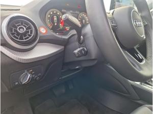 Audi Q2 S-LINE 35 TFSI S-TRONIC NAVI.KAMERA.VIRTUAL.ALU