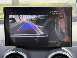 Audi Q2 35TFSI advanced AHK/SHZ/Navi/ACC/Kamera