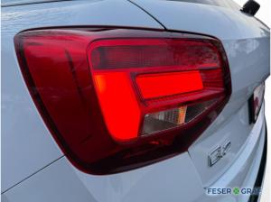 Audi Q2 S line 35 TFSI Navi/SHZ/Kamera/AHK/ACC
