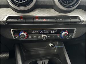 Audi Q2 Advanced 35 TFSI S Tronic Kamera/AZV/Navi/Mat