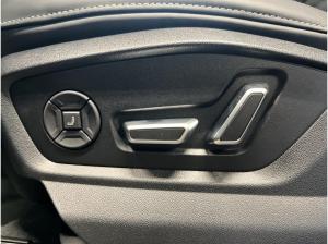 Audi RS Q8 SUV performance tiptronic 360 4xSHZ