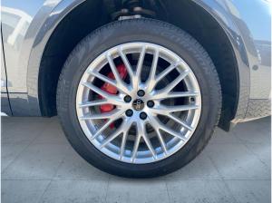 Audi Q5 50 TFSI e S line business qu. S tr. PANO Matr