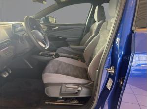 Volkswagen ID.4 Pure Performance Navi Ganzjahresreifen Einparkhilfe