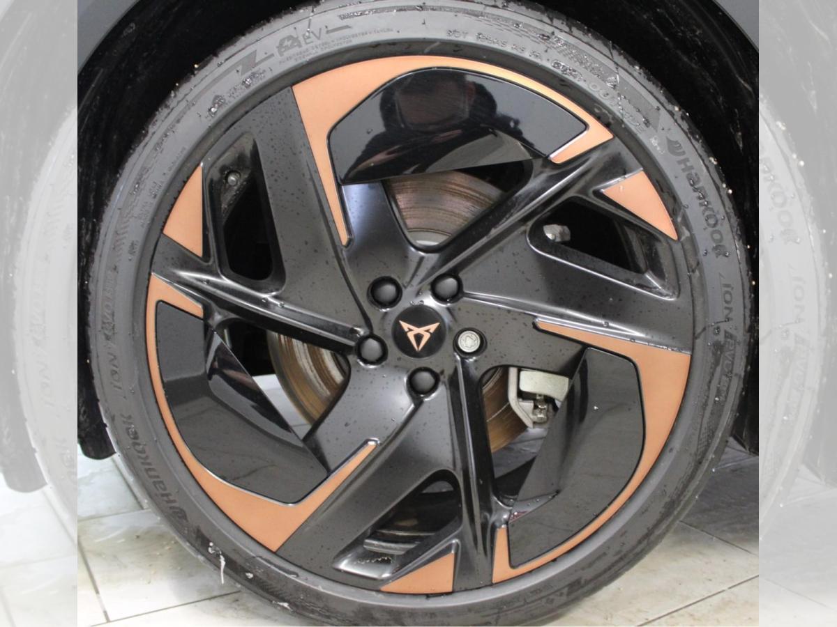 Cupra Tavascan