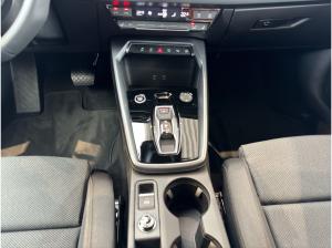 Audi A3 Sportback S line 110 KW TFSI S tronic / NAVI / AHK / MATRIX / KLIMA / ACC/ RÜCKFAHRKAMERA / SITZHEIZUNG