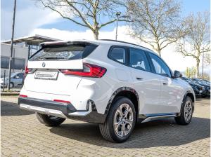 BMW X1 sDrive20i X Line Pano Adapt.LED AHK Komfortz.