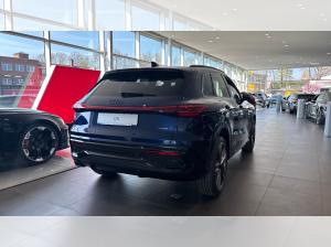 Audi Q5 SUV TDI quattro S tronic Digitales Cockpit