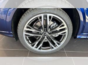 Audi Q5 SUV TDI quattro S tronic Digitales Cockpit