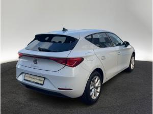 Seat Leon 1.5 eTSI Road Edition DSG Kamera Sitzhzg LED