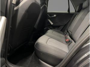 Audi Q2 S line 35 TFSI S tr. AHK MATRIX RFK NAVI