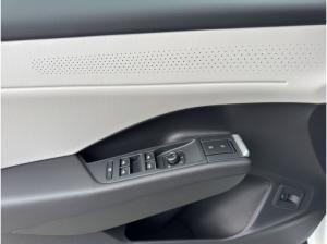 Volkswagen T-Roc Style 1.5 l eTSI sofort verfügbar