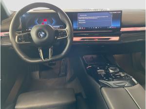 BMW 520 i Touring M Sport AHK / Standheizung