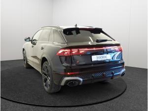 Audi RS Q8 (4MT)