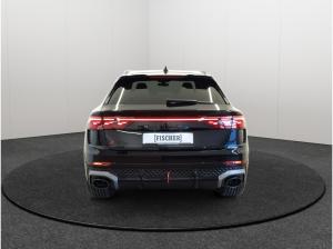 Audi RS Q8 (4MT)