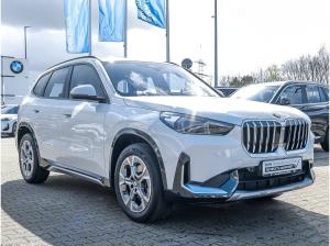 BMW X1 sDrive20i X Line Pano Adapt.LED AHK Komfortz.