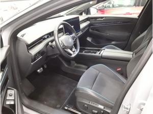 Volkswagen ID.7 Pro - Interieurpaket "Plus" Exteriuerpaket "Plus" + PANO