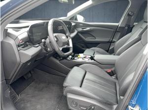 Audi Q6 e-tron Q6 SUV e-tron performance Matrix HUD 21 AHK 360