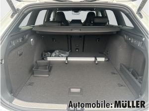 Skoda Superb Combi Sportline 2,0 TDI 142 kW 4x4 7-GangDSG*CANTON*AHK*Standheizung