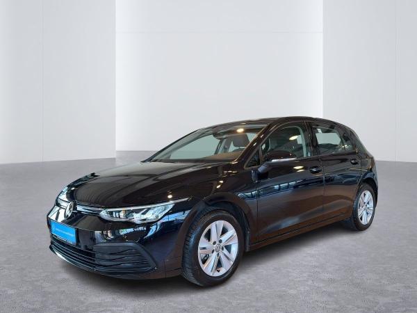 Volkswagen Golf VIII 1.0 eTSI Life DSG AppConnect Einparkhilfe