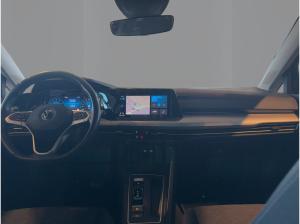Volkswagen Golf VIII 1.0 eTSI Life DSG AppConnect Einparkhilfe