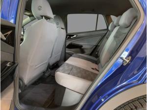 Volkswagen ID.4 Pure Performance Navi Ganzjahresreifen LED-Scheinwerfer