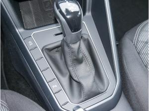 Volkswagen Taigo 1.5 TSI DSG R-Line AHK Navi Kamera Matrix