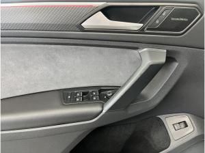 Volkswagen Tiguan 2.0 TSI DSG 4Motion R Akrapovic Harman Kardon Navi IQ.Light DCC DAB+ FrontAssist