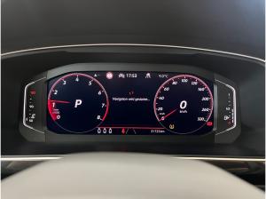 Volkswagen Tiguan 2.0 TSI DSG 4Motion R Akrapovic Harman Kardon Navi IQ.Light DCC DAB+ FrontAssist