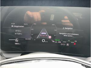 Audi Q6 e-tron Q6 SUV e-tron HUD PANO 20 Matrix AHK 360 ACC