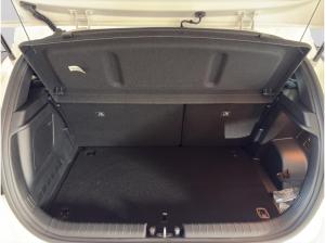 Hyundai i20 SELECT MIT NAVIGATION + RUECKFAHRKAMERA U.V.M!