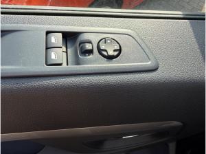 Peugeot Traveller 2.2 Diesel 180 L2 Active AHK+LED+8Sitze
