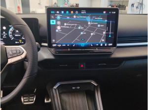 Volkswagen T-Roc T-ROC R-Line / DSG / NAVI / SHZ usw.