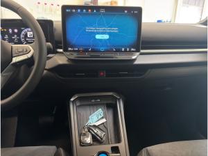 Volkswagen T-Roc Style 1.5 l eTSI OPF ) 7-Gang-Doppelkupplungsgetriebe DSG
