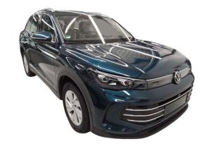 Volkswagen Tiguan ELEGANCE 2.0TDI DSG NP.64T ACC.5J-G.AHK.STHZG.AREA-VIEW.NAVI.HUD