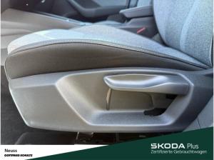 Skoda Octavia Combi SELECTION TDI DSG NAVI SITZHEIZUNG EINPARKHILFE LED