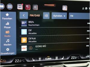 Cupra Leon ST 1.5 eTSI DSG / Navi, ParkAssi, LED, RFK