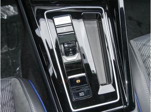 Volkswagen Golf R-Line 1,5eTSI DSG PANO,Standheizung Lagerwagen !