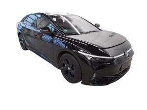 Volkswagen ID.7 GTX - Interieur und Exterieur Plus Paket + PANO / 8-fach Bereift