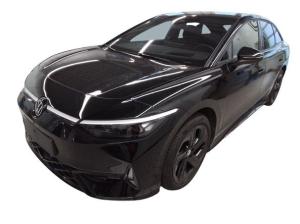 Volkswagen ID.7 GTX - Interieur und Exterieur Plus Paket + PANO / 8-fach Bereift