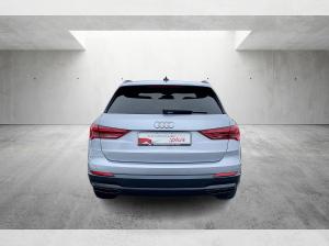Audi Q3 35 TFSI advanced S-tronic LED Navi ACC AHK Optik schwarz