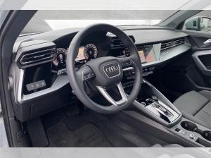 Audi A3 Sportback 30 TFSI advanced S-tronic Matrix Navi ACC AHK Standhzg.