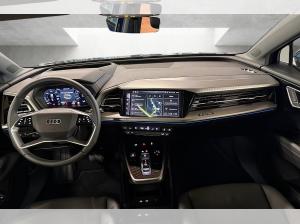 Audi Q4 e-tron 45 S line Matrix Navi ACC HuD AHK Wärmepumpe