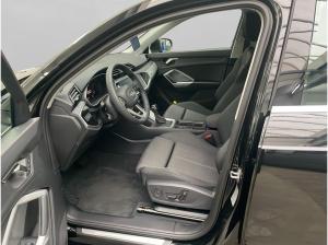 Audi Q3 35TFSI S tronic advanced NAVI LED ACC RFK SHZ